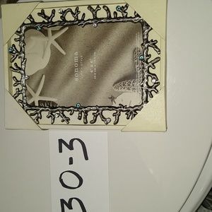 Sonoma picture frame 4" X 6" NWT